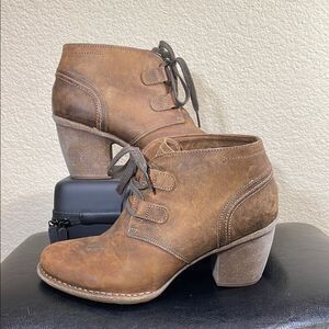 Clarks Artisan Brown Leather Lace Up Ankle Boots Size 11